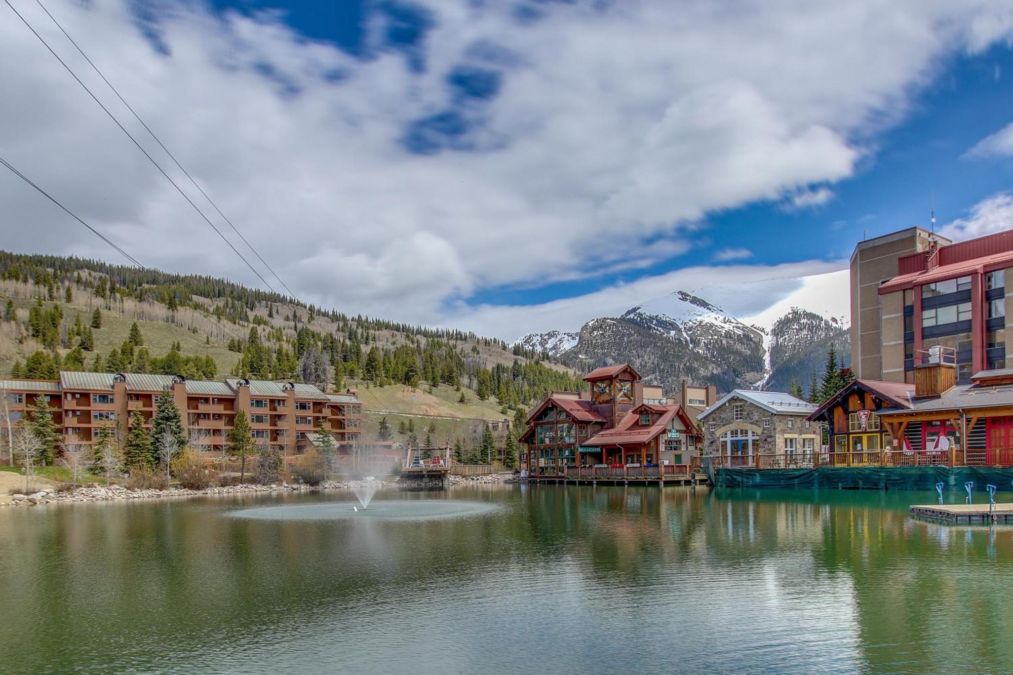 Village Square Copper Mountain Exterior photo